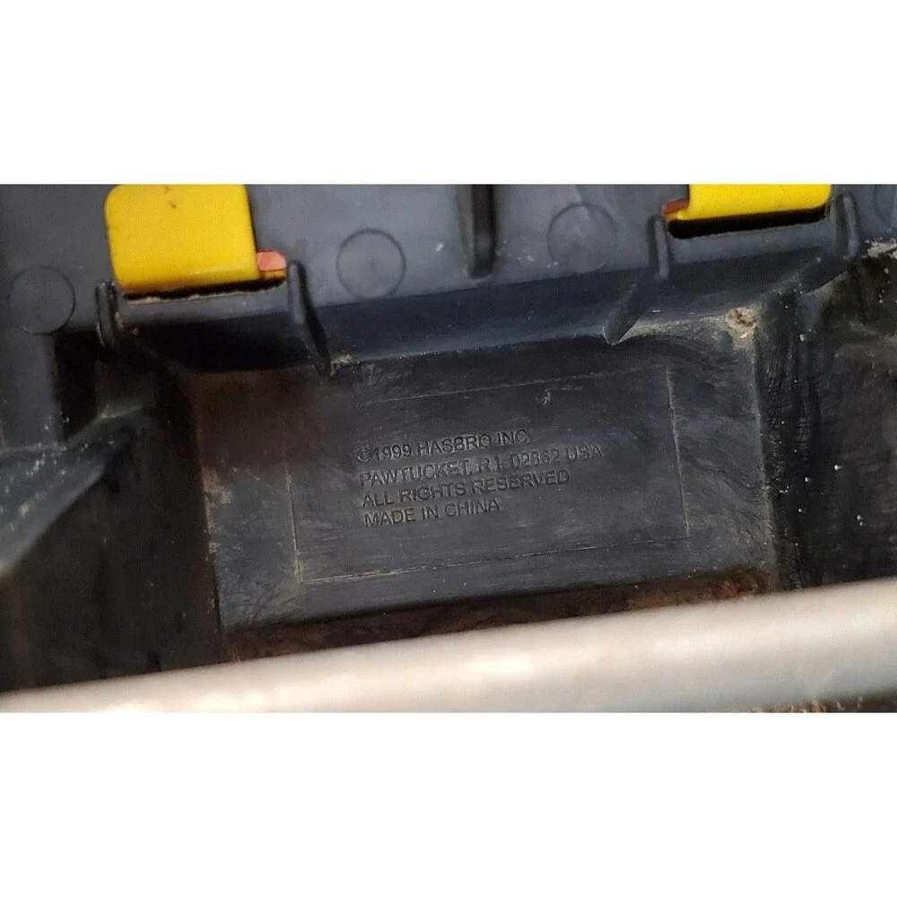 Vintage 1999 Tonka Front End Loader 21